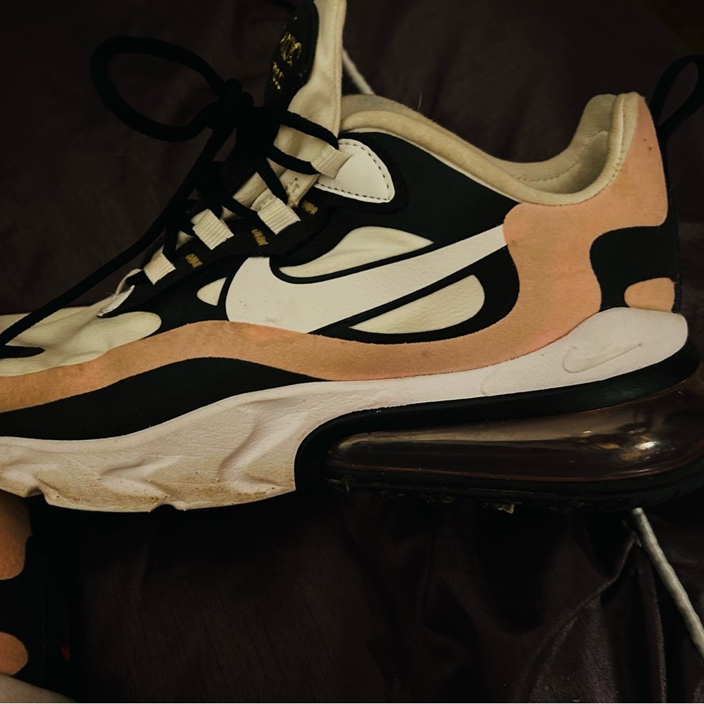 Air Max 270 React Sneakers Sz 8